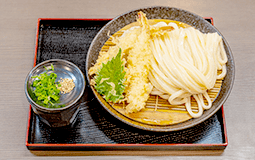 とことん手打ちにこだわった生うどん